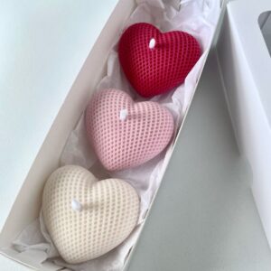 Valentine candles